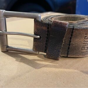 Men’s Levi's Distressed Brown Leather Belt